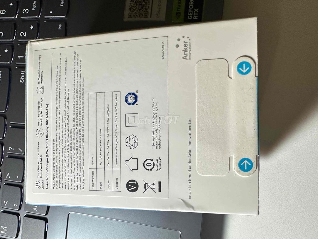 Фото 2: Зарядное устройство для телефона Anker Nano 45W, чёрный