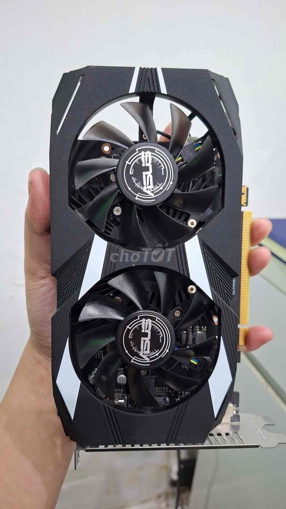 Видеокарта ASUS RTX 3050 как новая, гарантия до 4/2029