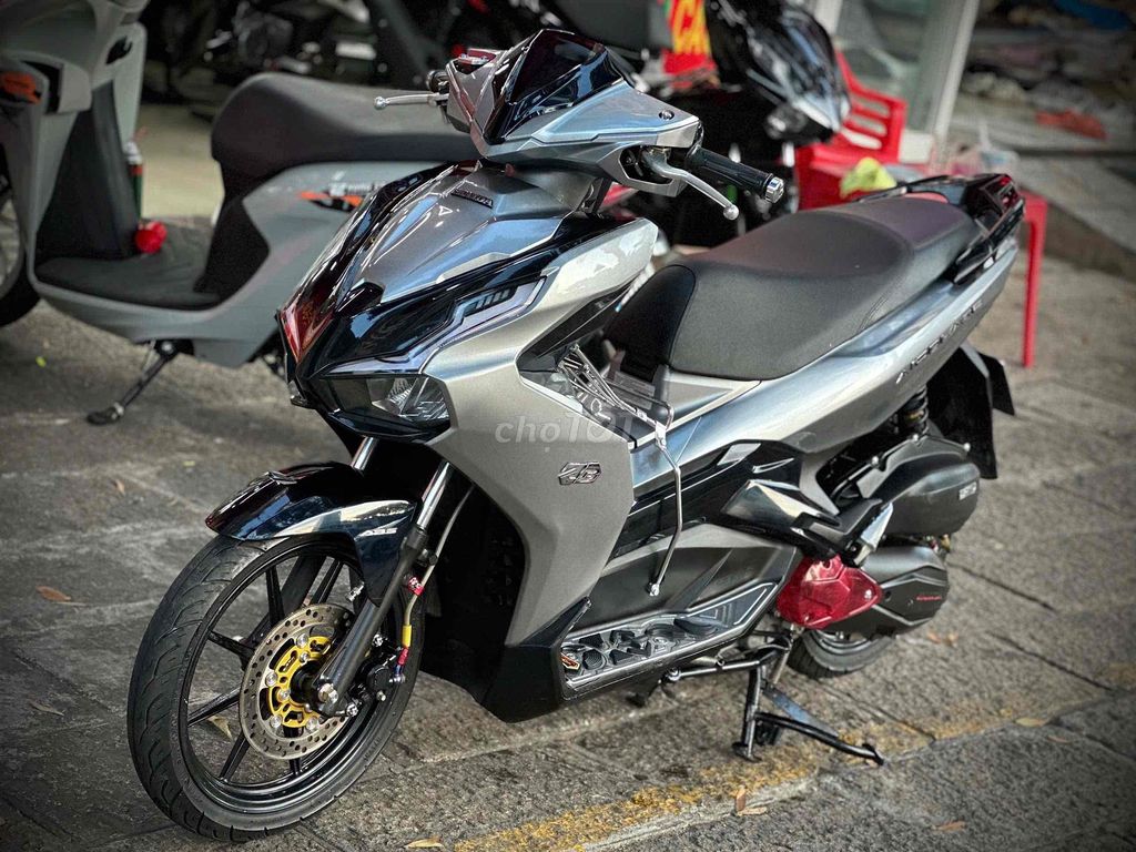 Honda Airblade 2021 Silver Porsche Full Option