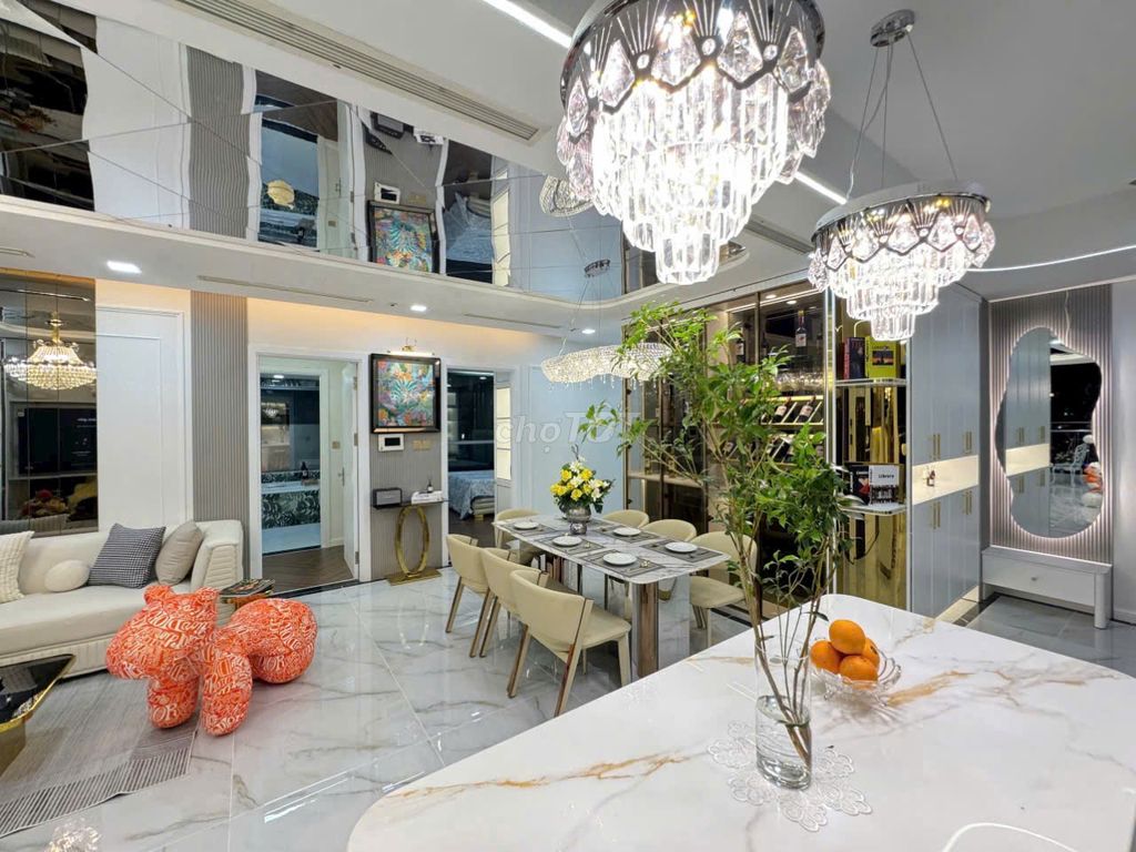 Фото 2: Сдается квартира 3 спальни с премиальной мебелью в Vinhomes Central Park