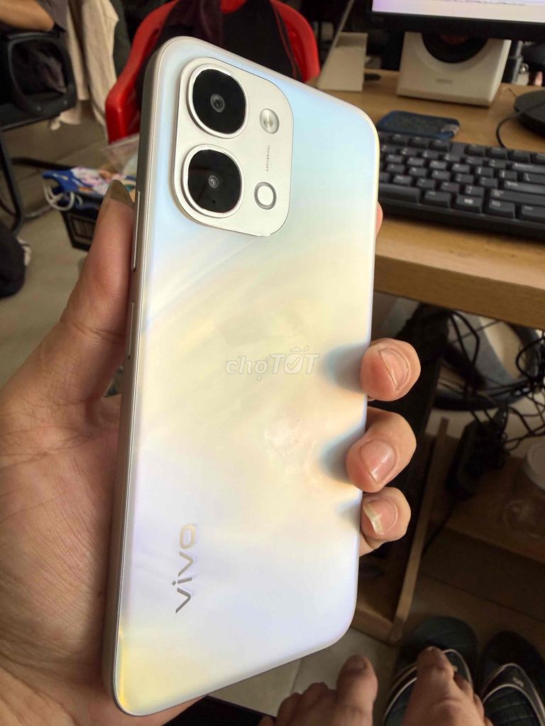 Фото 3: Vivo Y31d 128GB белый, ещё на гарантии производителя TGDD, новый 99%