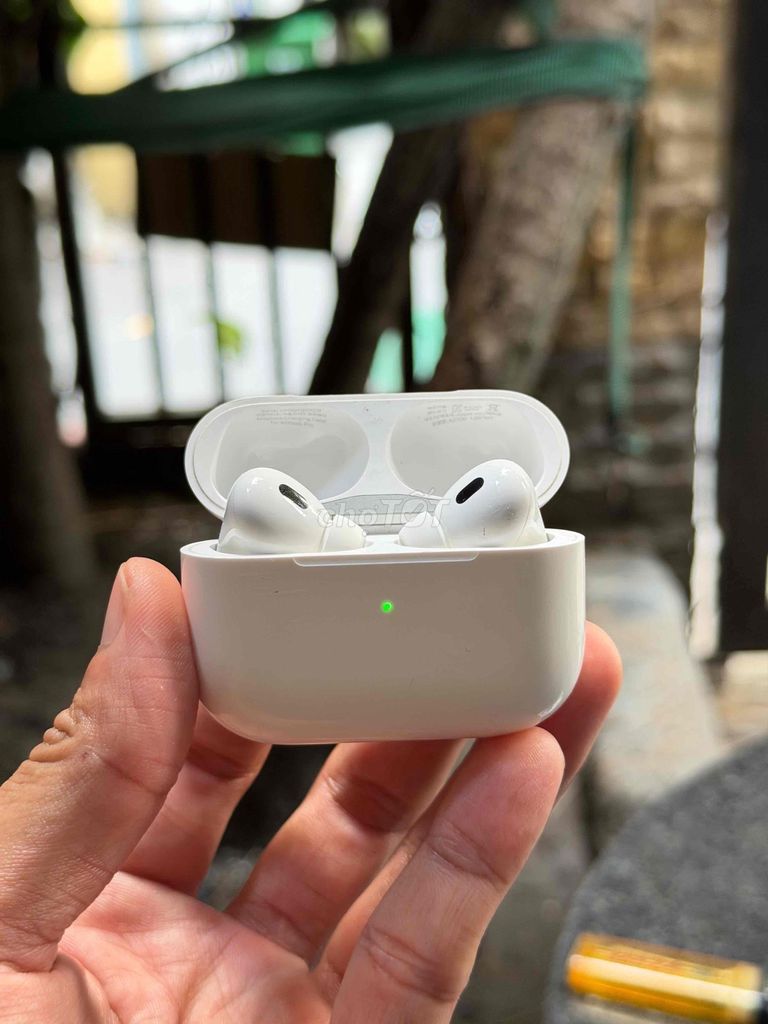 Наушники Airpods Pro 2 Оригинал, корпус с разъемом Lightning