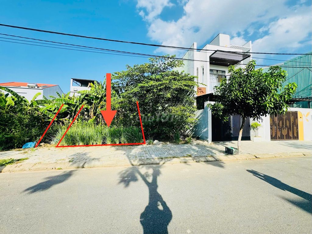 Bán đất trục chính đường Ban Ban 5 Hoà quý Bá Tùng
