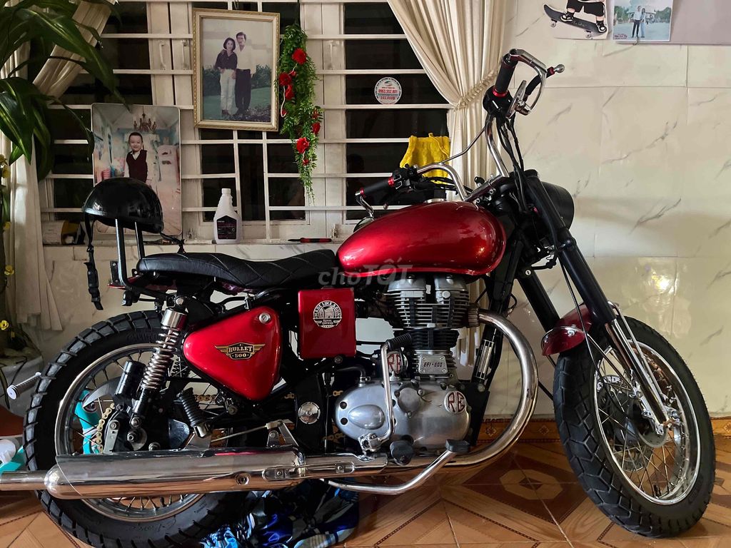 Royal Enfield Bullet 500 красный