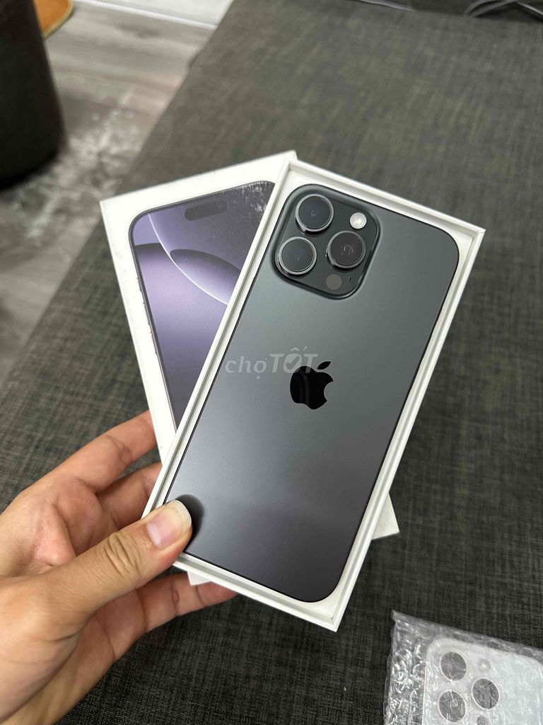 Apple iPhone 16 Pro Max 256GB Черный Оригинал