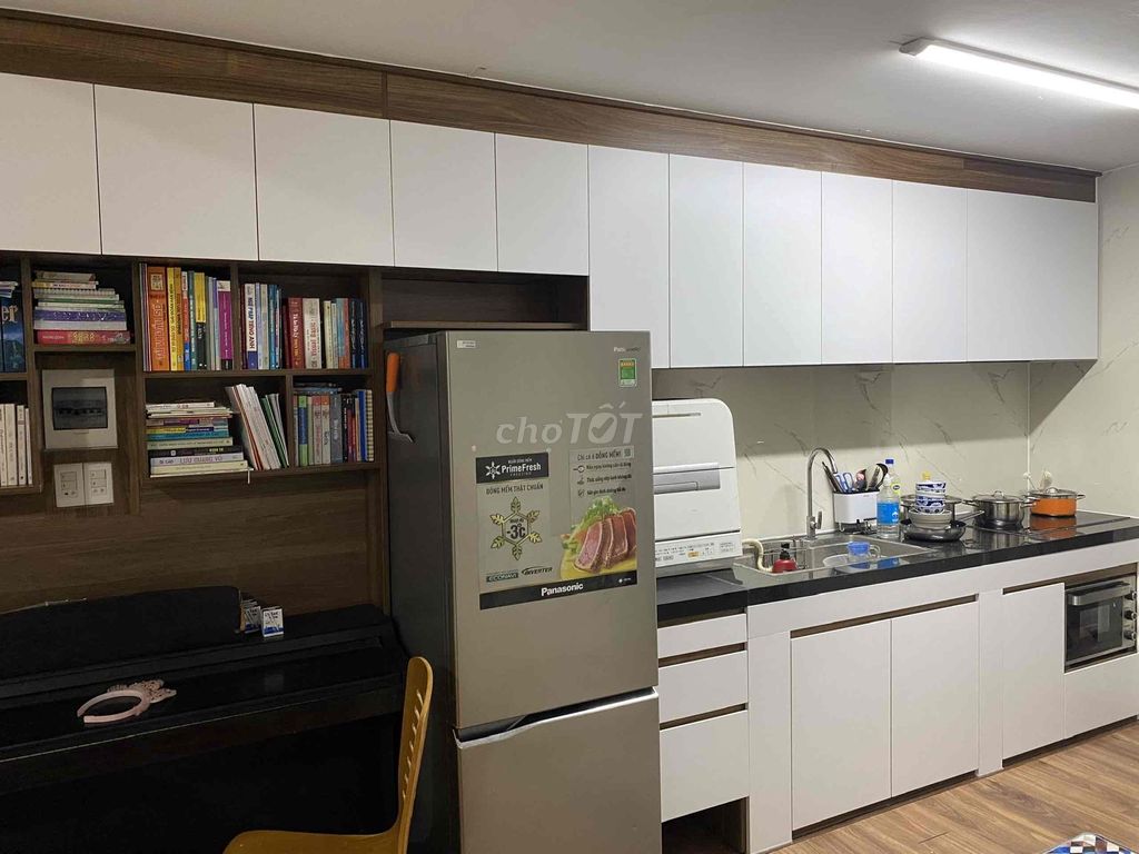 Продам холодильник Panasonic 290 литров Inverter