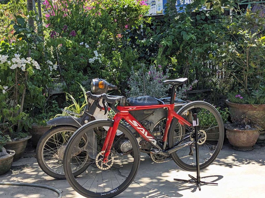 Фото 2: Шоссейный велосипед SAVA X7 pro Carbon Красный Shimano 105