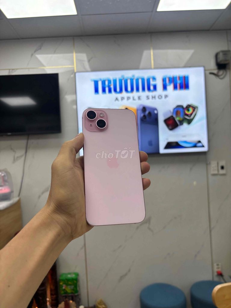 Фото 2: Apple iPhone 15 Plus 128GB Розовый