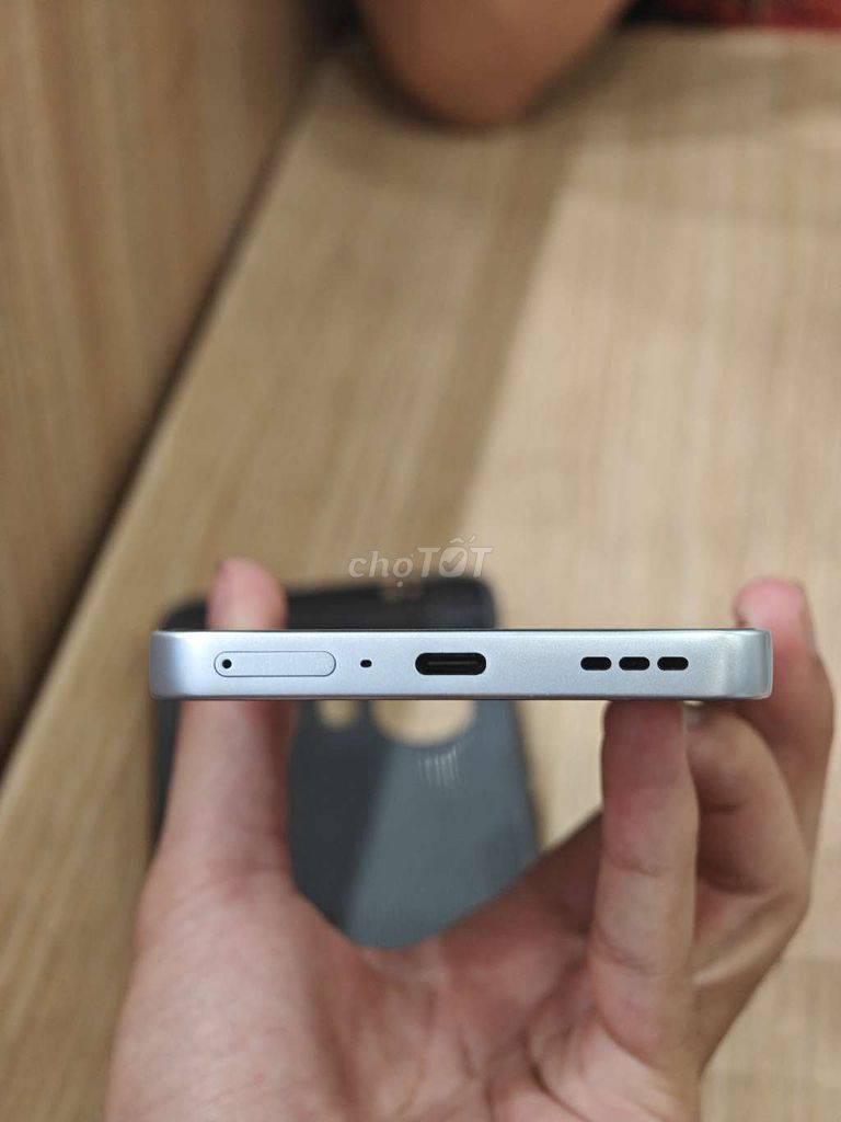 Фото 2: OPPO K13 Turbo Pro 5G 256GB Серебристый 12GB как новый