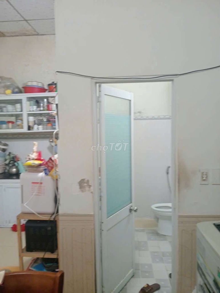 Фото 3: Срочно продаётся дом 4-го класса в переулке для автомобилей, улица Нгуен Динь Чиеу, район Нгу Хань Шон