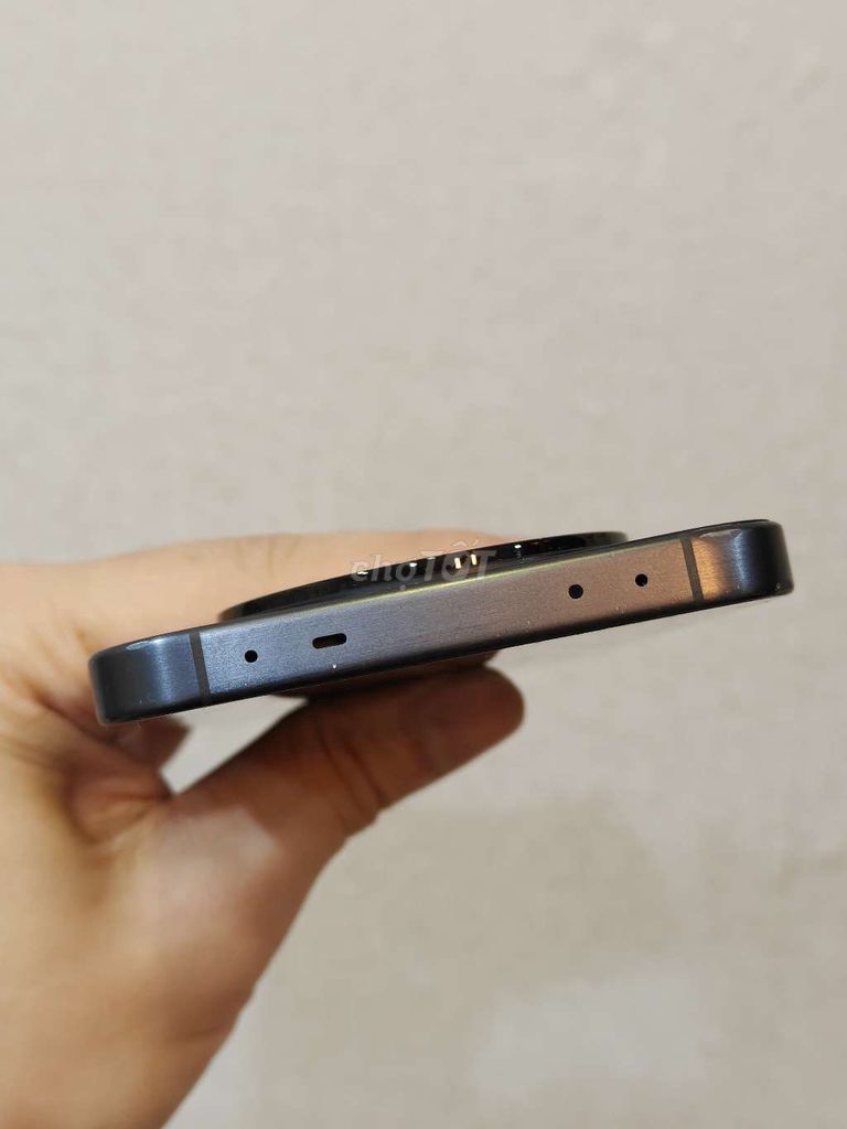 Фото 3: Oppo Find X8 Серый 12GB/256GB
