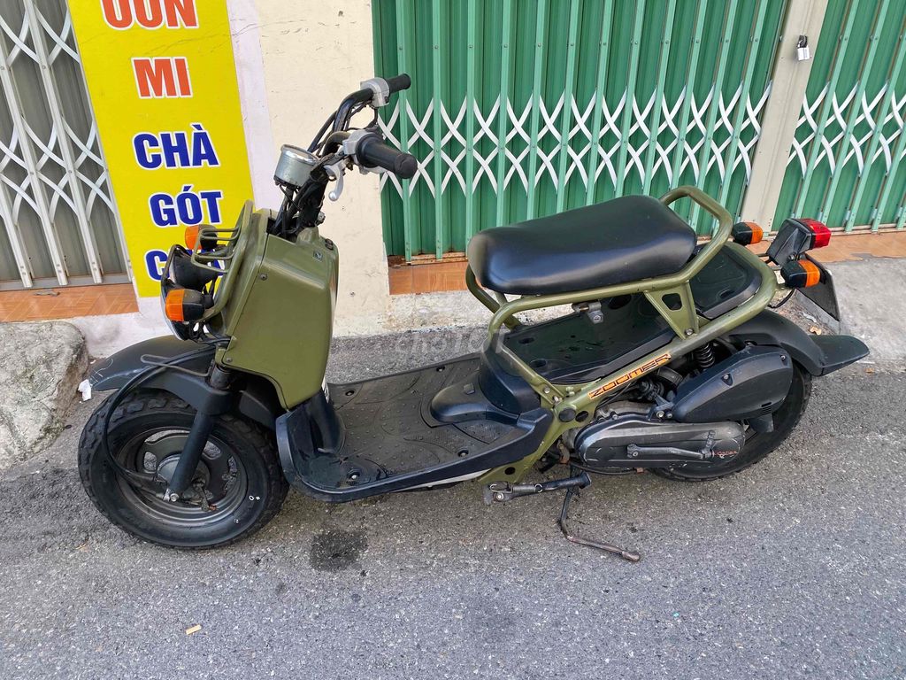 Honda Zomer 50cc Зелёный мох Япония