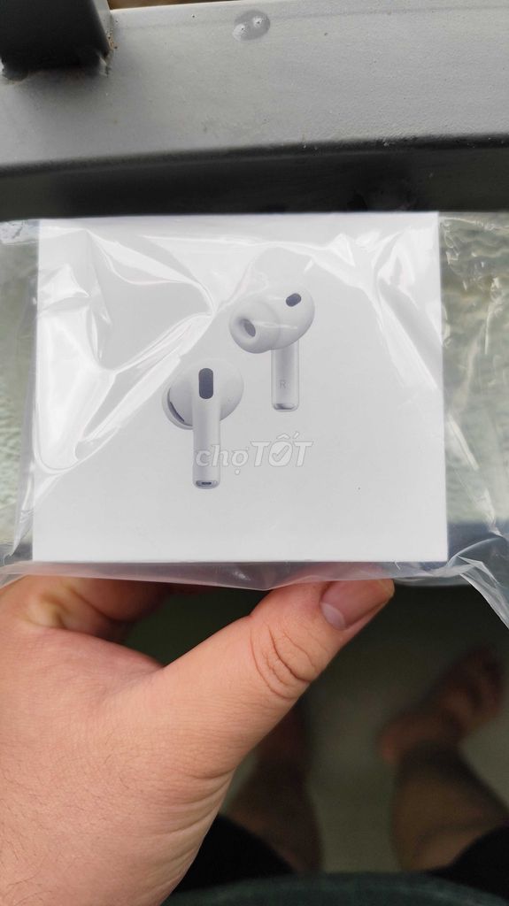 Фото 2: Наушники AirPod Pro 3 Белые (Type-C) Новые 100%
