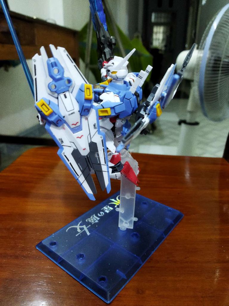 Модель BANDAI Gundam Aerial Custom с полными декалями