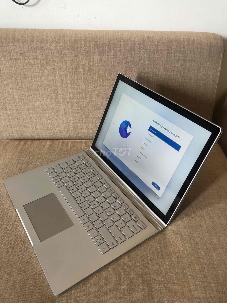 Фото 2: Surface Book 3