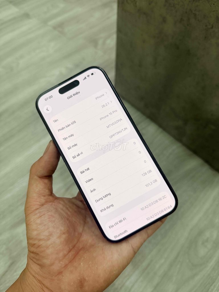 Фото 2: Apple iPhone 15 Pro 128GB синий