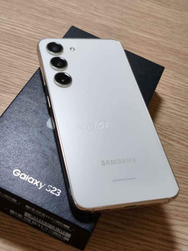 Samsung S23 5G 8/256 Вьетнам, 2 SIM, полный комплект