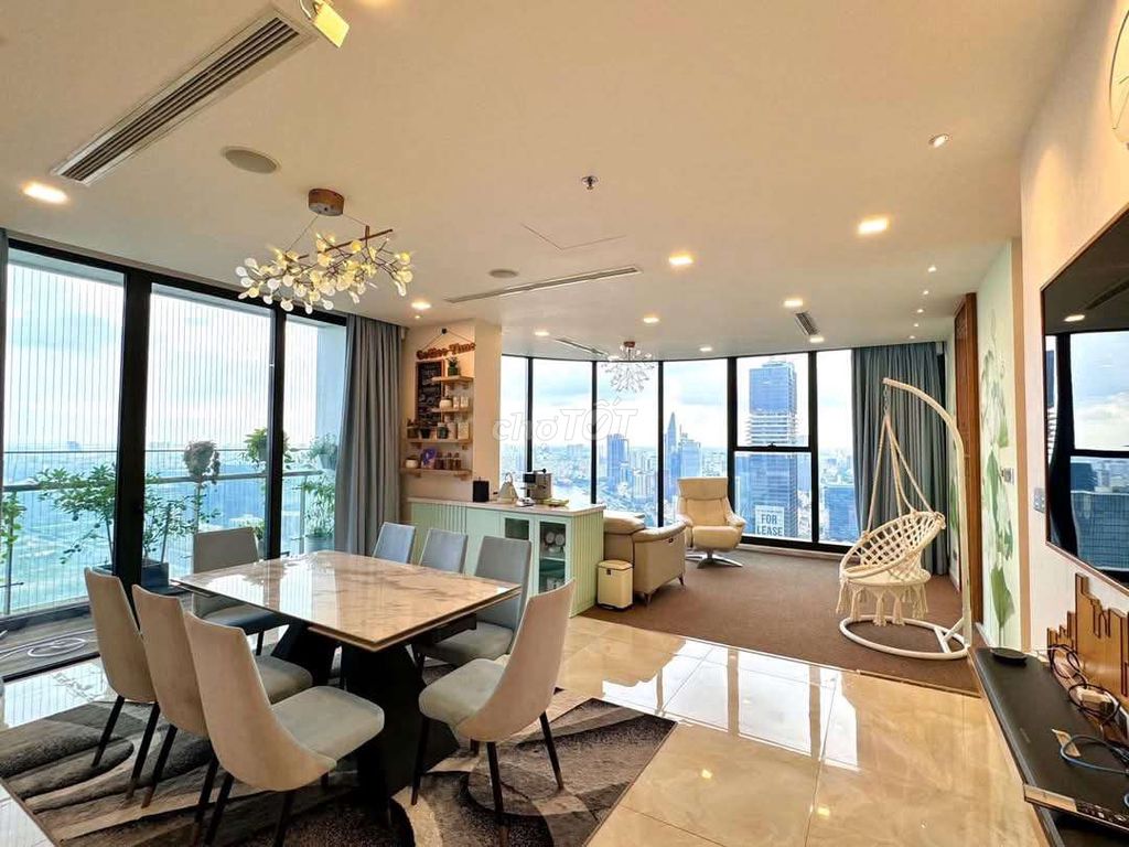 Сдам квартиру в районе 1, проект Vinhomes Golden River Bason, 3 спальни.