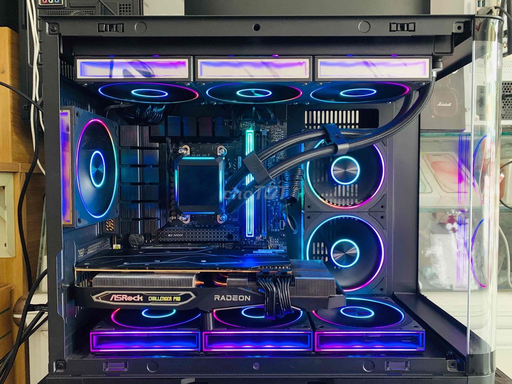 amd R5 7600x-ram d5 16G-nvme 500G-vga 6700xt 12G
