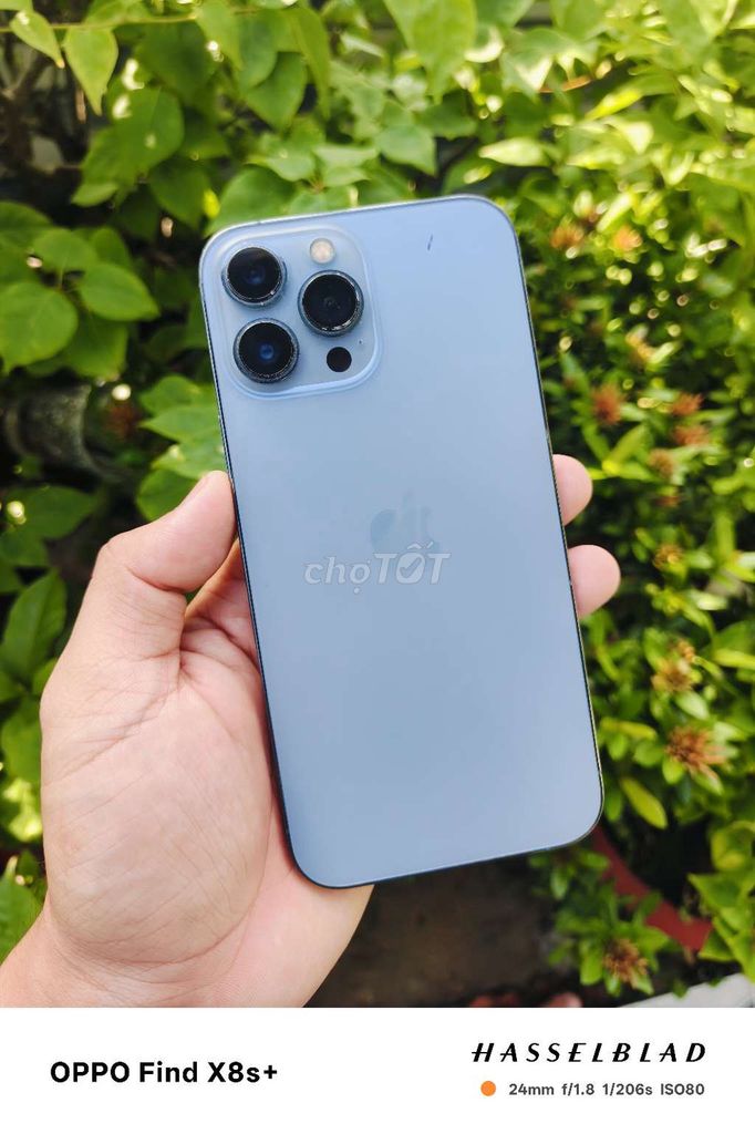 iPhone 13 Pro Max с красивым OLED-экраном