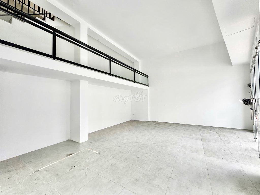 Фото 2: АРЕНДА ПОМЕЩЕНИЯ 180М² С ФАСАДОМ – РАЙОН 2, ДАЛАТ | 40 МЛН/МЕС