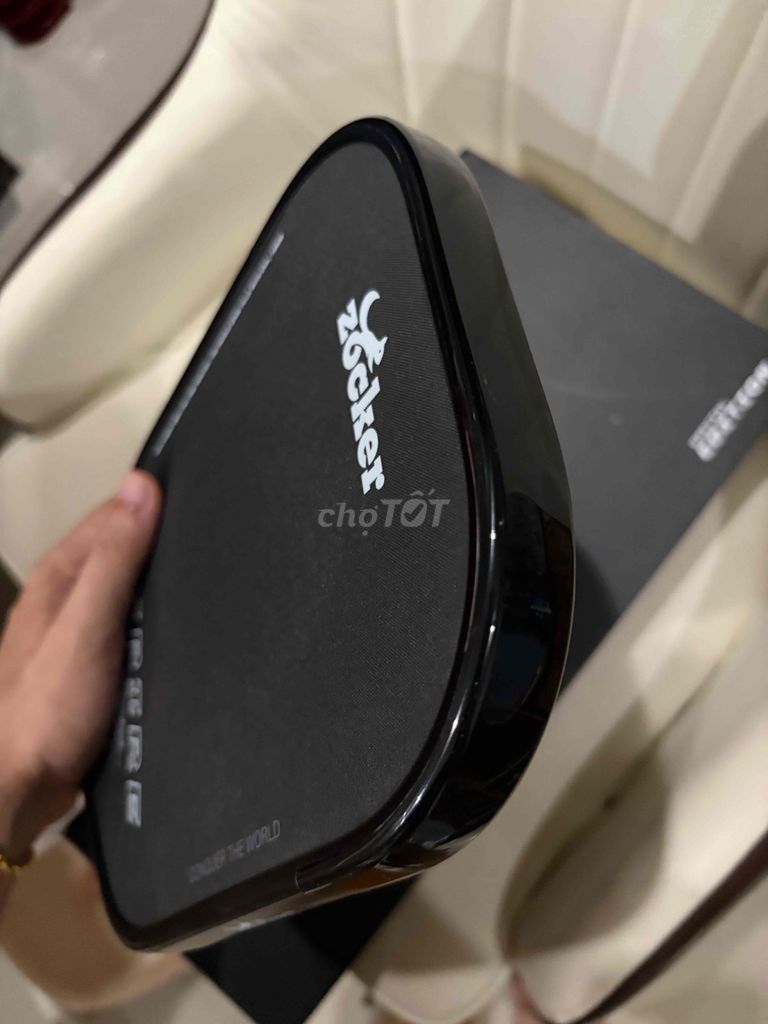 Фото 2: Ракетка для пиклбола Zocker Aspire Phuc Huynh 16mm