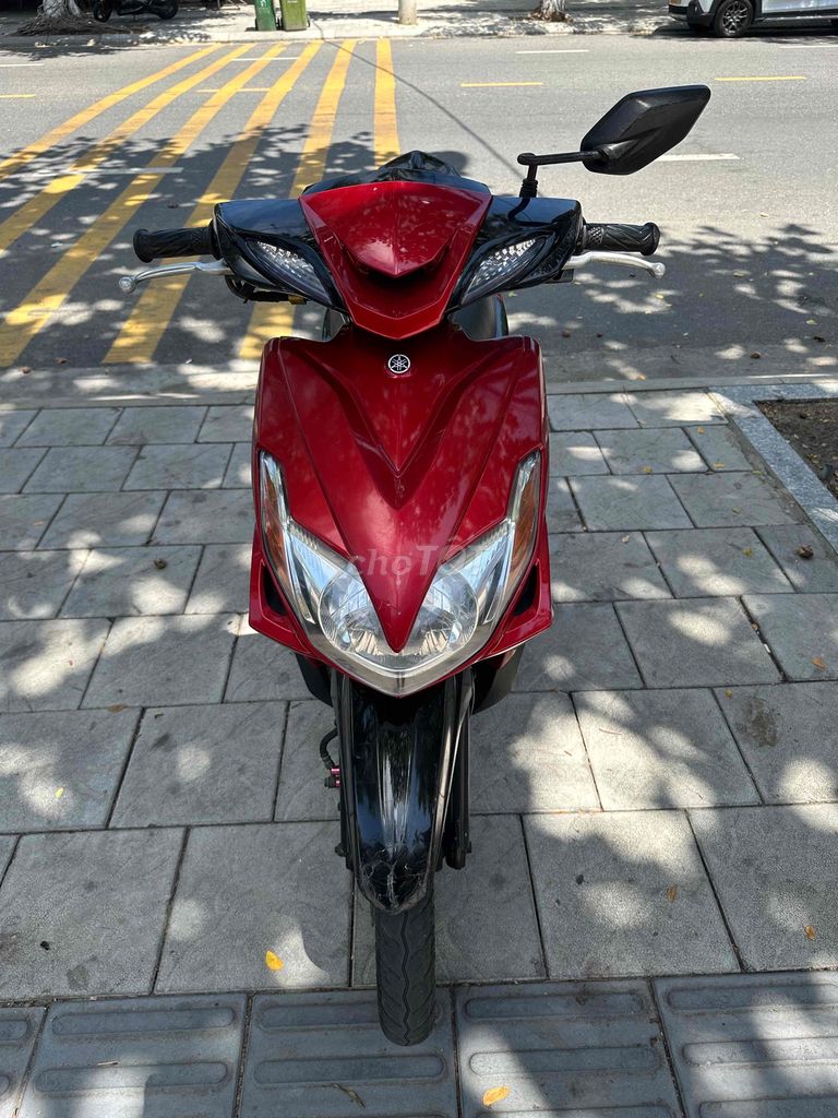 Yamaha Luvias 2013 красный