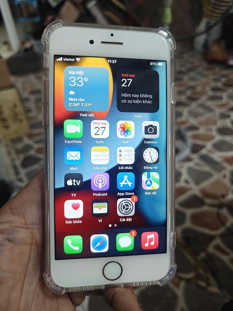 Apple iPhone 7 розовый международный полный чистый