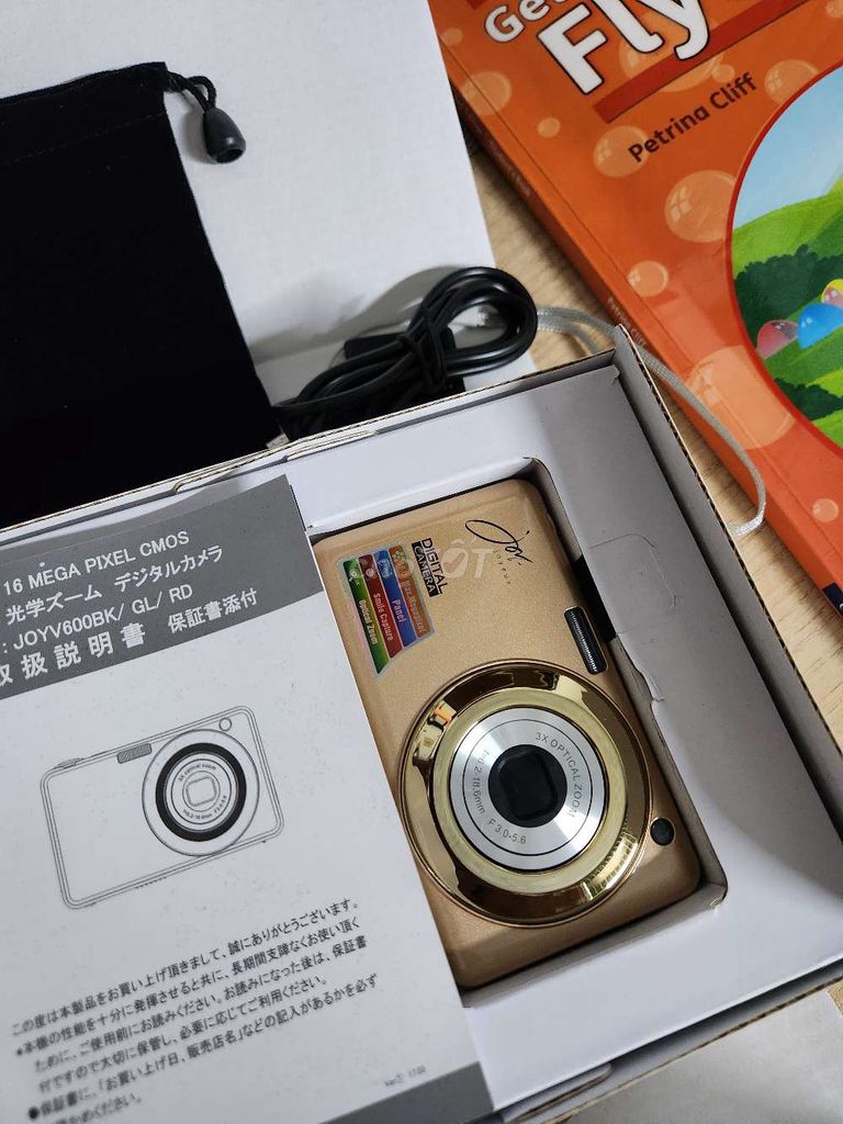 Фото 3: Камера Joy V600 Золотая 16 MP Новая