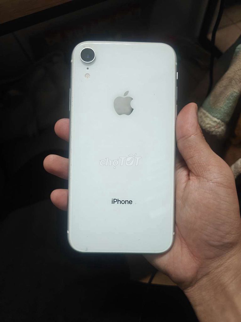 Apple iPhone Xr 128GB белый, международная версия, батарея 100%