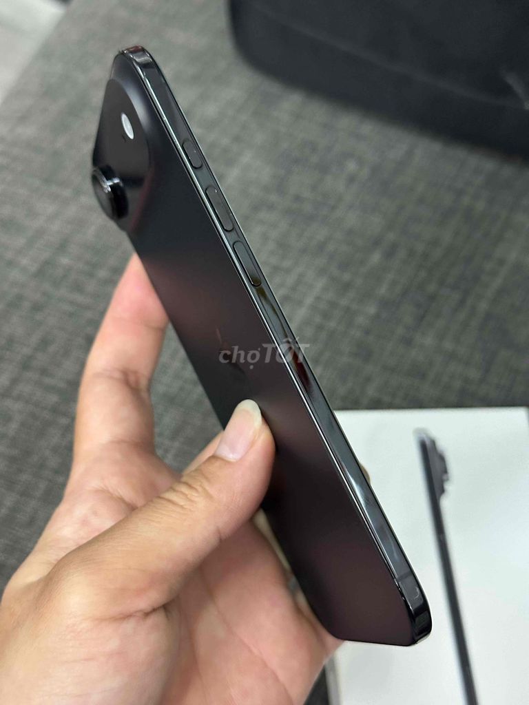 Фото 2: Apple iPhone 17 Air 256GB Черный 100%