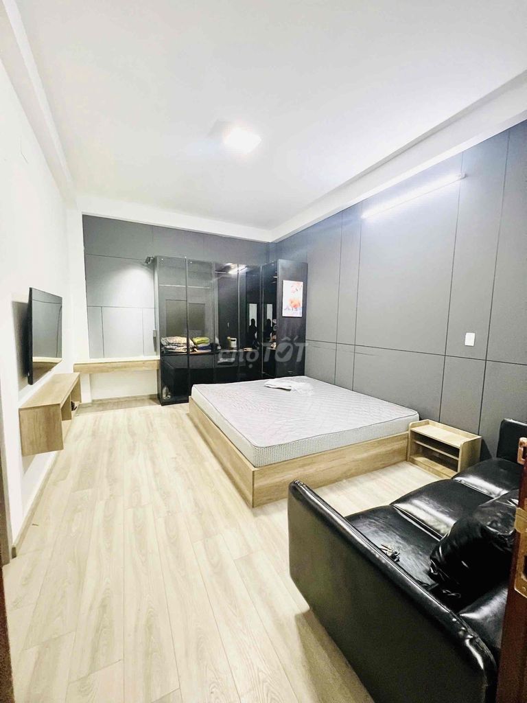 Фото 2: Квартира с полной премиальной мебелью, 55 м², 1 спальня, кухня, балкон