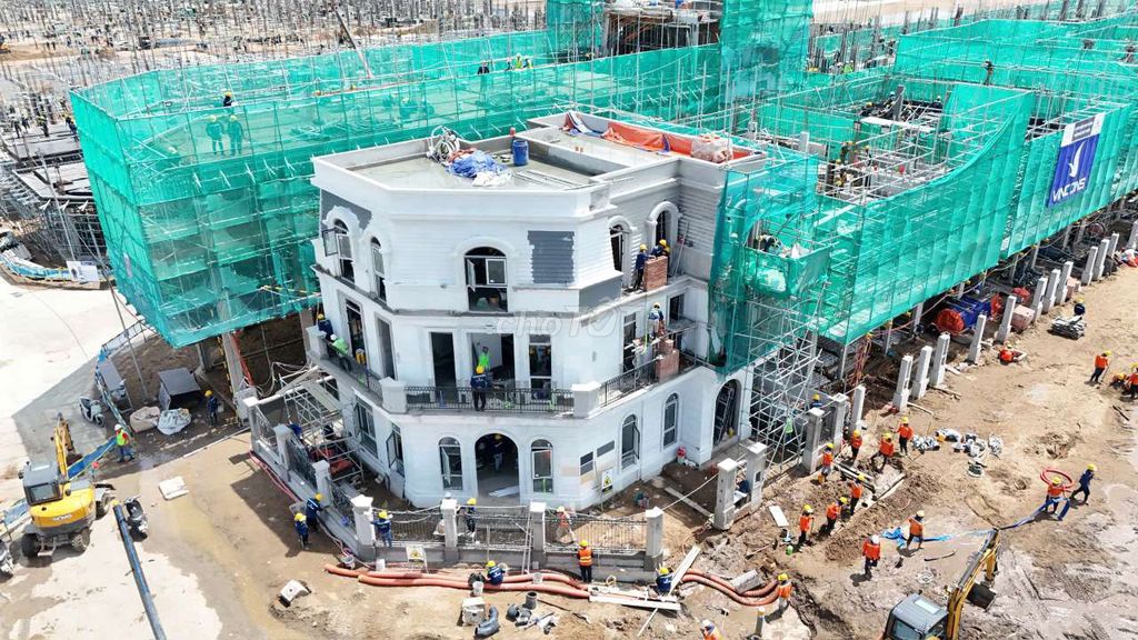 Фото 3: Продажа дома Vinhomes Sài Gòn Park — инфраструктура за миллиард долларов, молниеносные темпы строительства