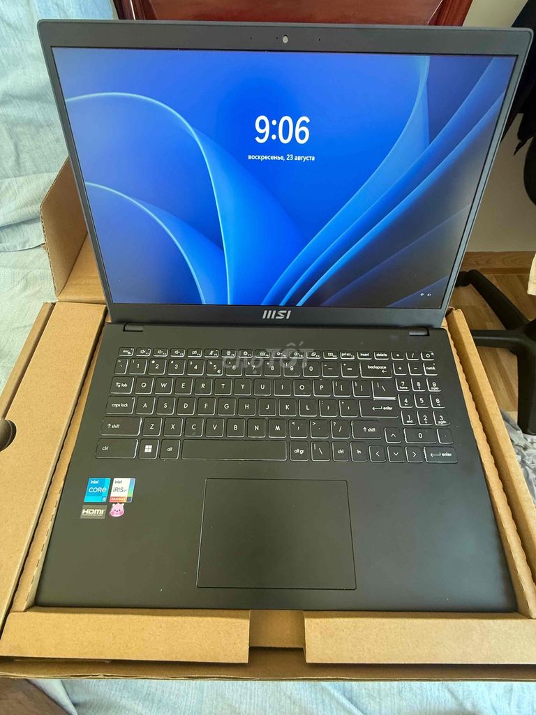 Фото 2: MSI Modern 15 B12MO i5-1235U 15.6 inch 8GB/512GB
