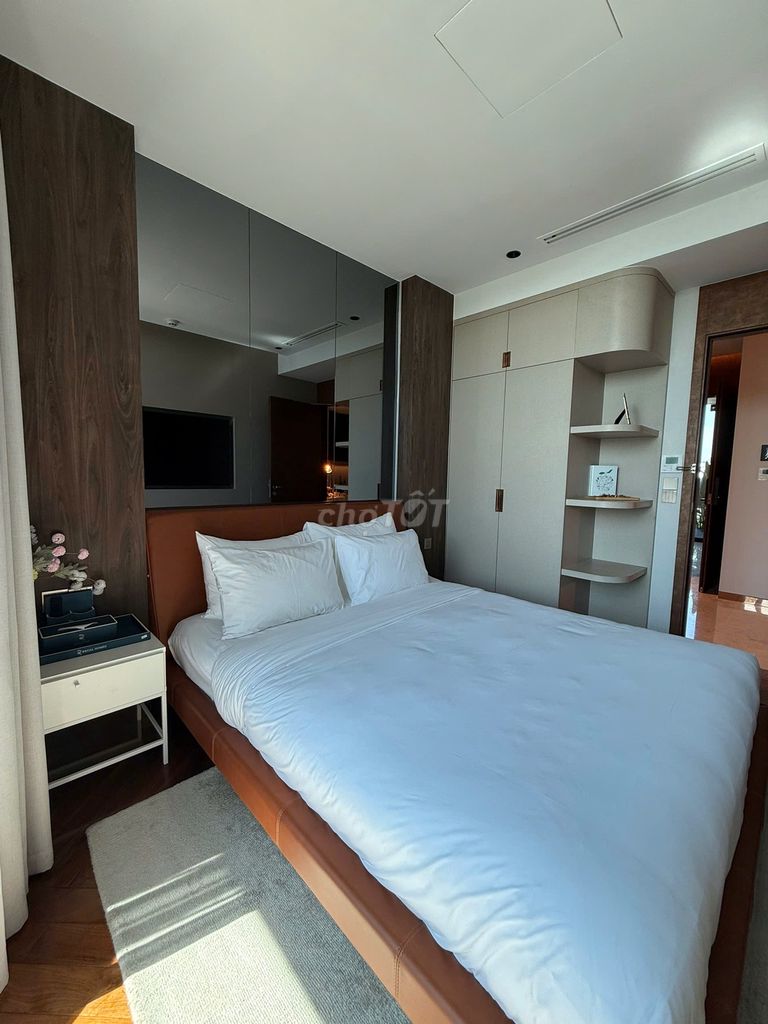 88M2 2-комнатная квартира, просторная и светлая, цена *** Regal Compel, потрясающий вид