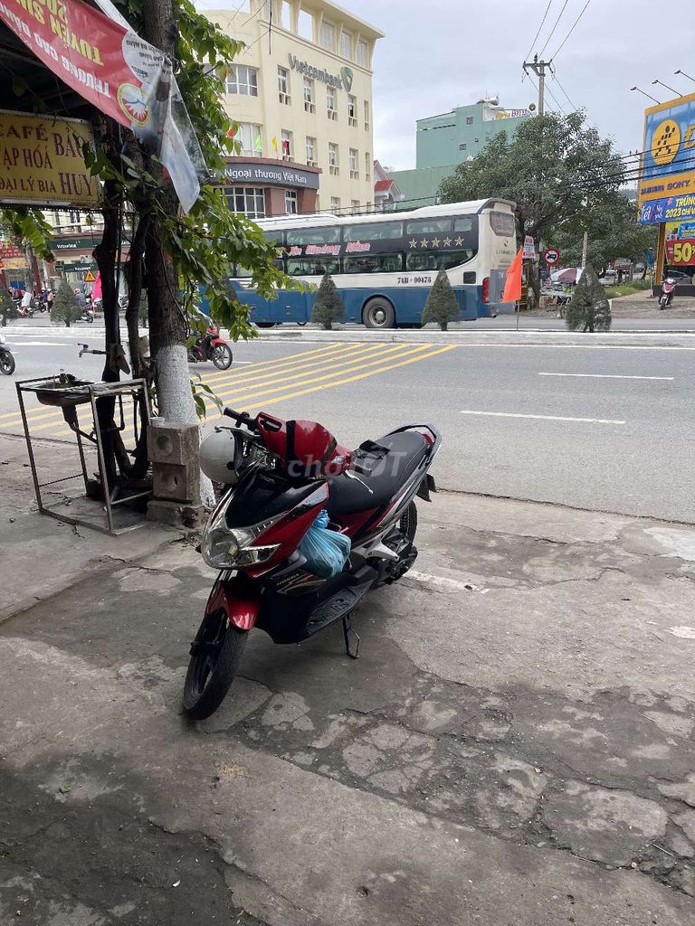 Продам Honda AB красный как на фото