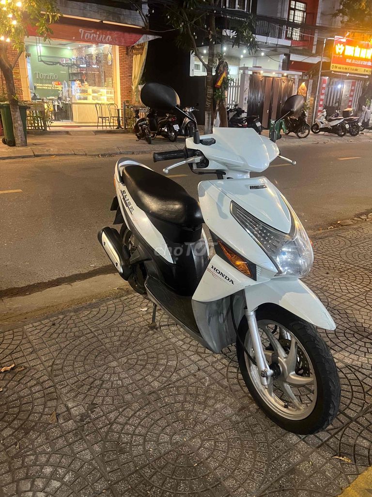 Honda Click nguyên rin giấy tờ đầy đủ