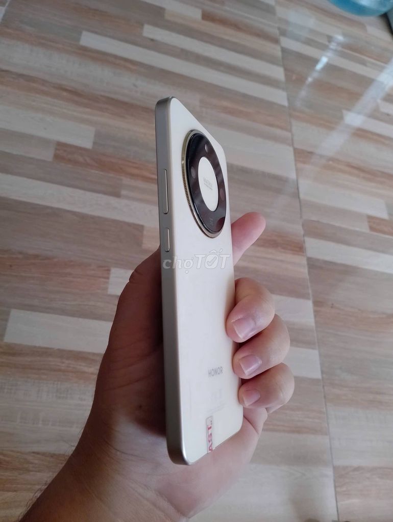 Фото 3: Honor X9D 256GB Белый