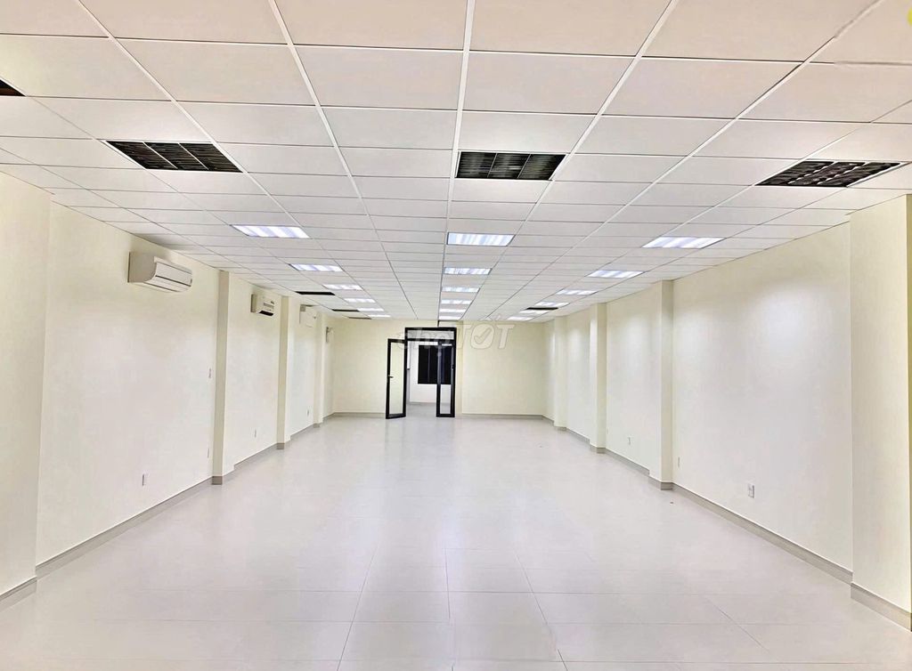 Фото 2: Сдается дом, фасад 234A, улица Нгуен Си, квартал 26, район Биньтхань