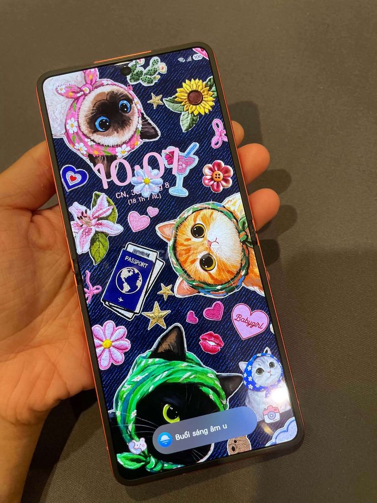 Фото 3: Samsung Zflip 7 256GB Красный