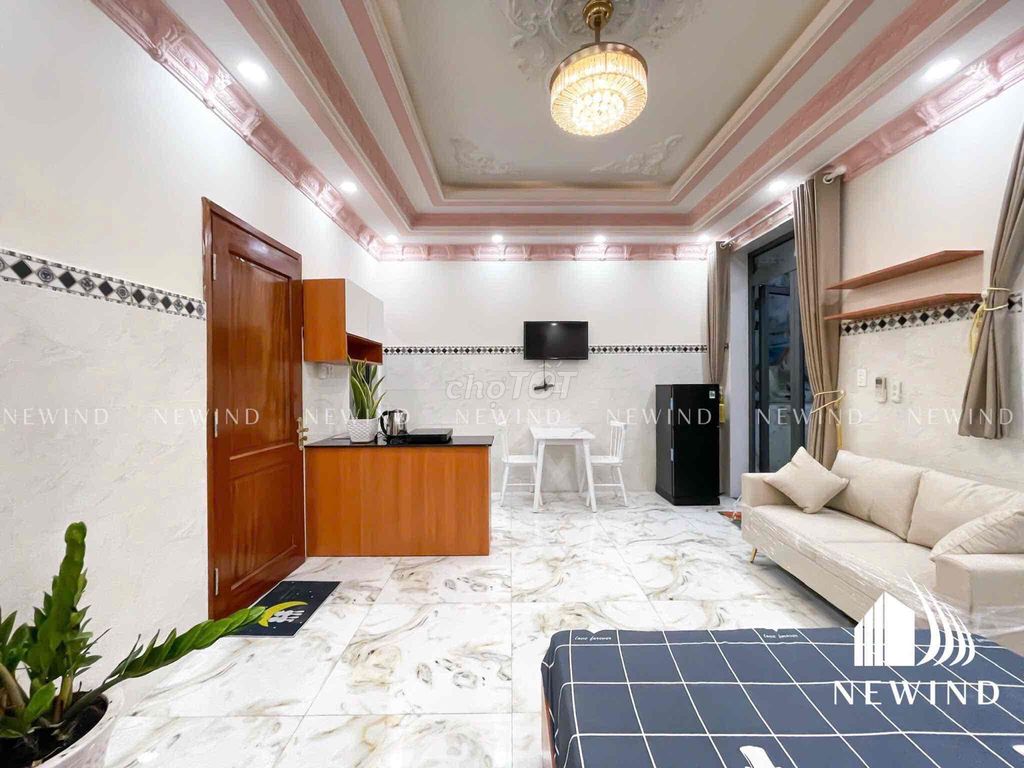 Фото 2: РЕДКИЙ ВАРИАНТ В 7-М РАЙОНЕ, СУПЕР ШИРОКИЙ И СУПЕР ПРОСТОРНЫЙ В ЦЕНТРЕ 7-ГО РАЙОНА