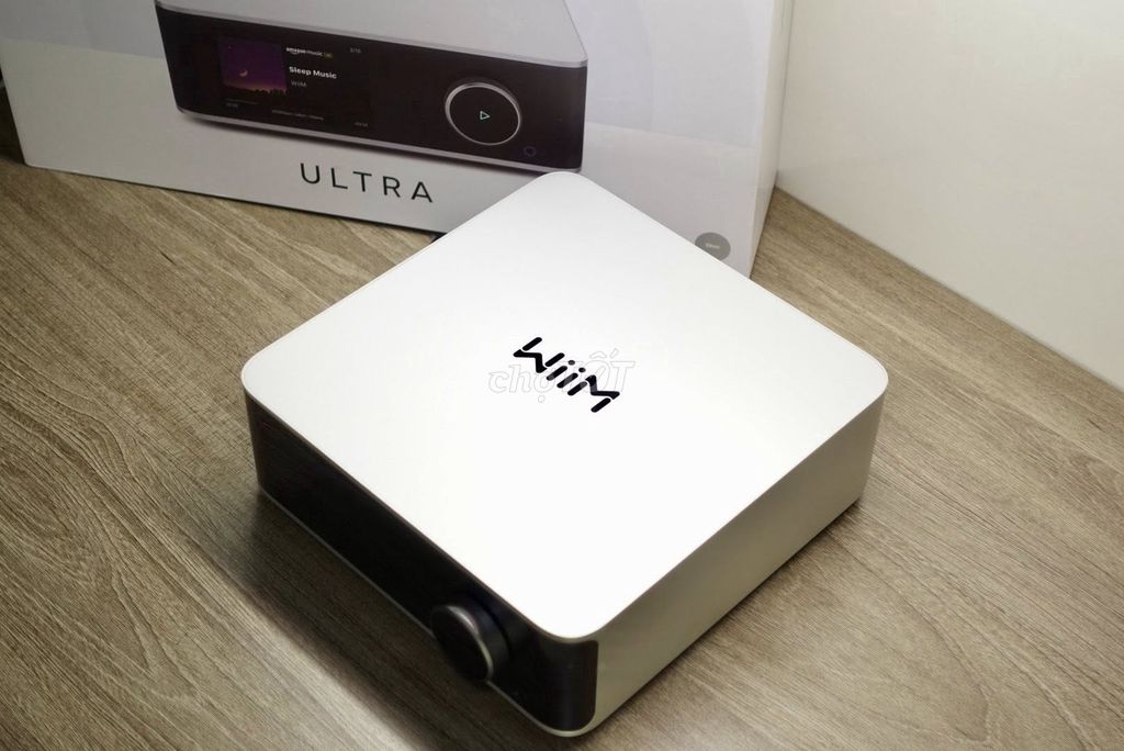 Фото 3: WiiM Ultra Music Streamer/DAC серебристый 99%
