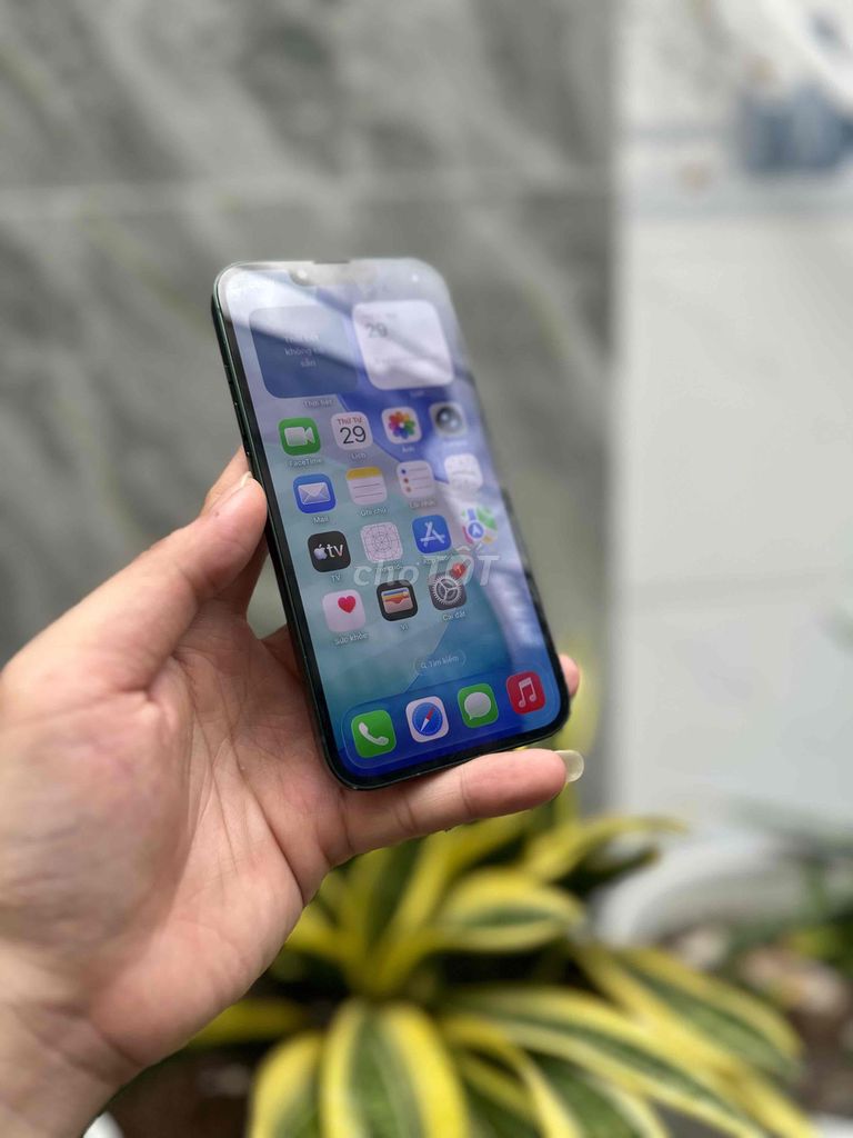 Apple iPhone 13 128GB Зеленый Б/У