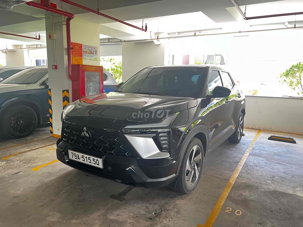 Mitsubishi XFORCE Premium 2024 Черный 40.000 км