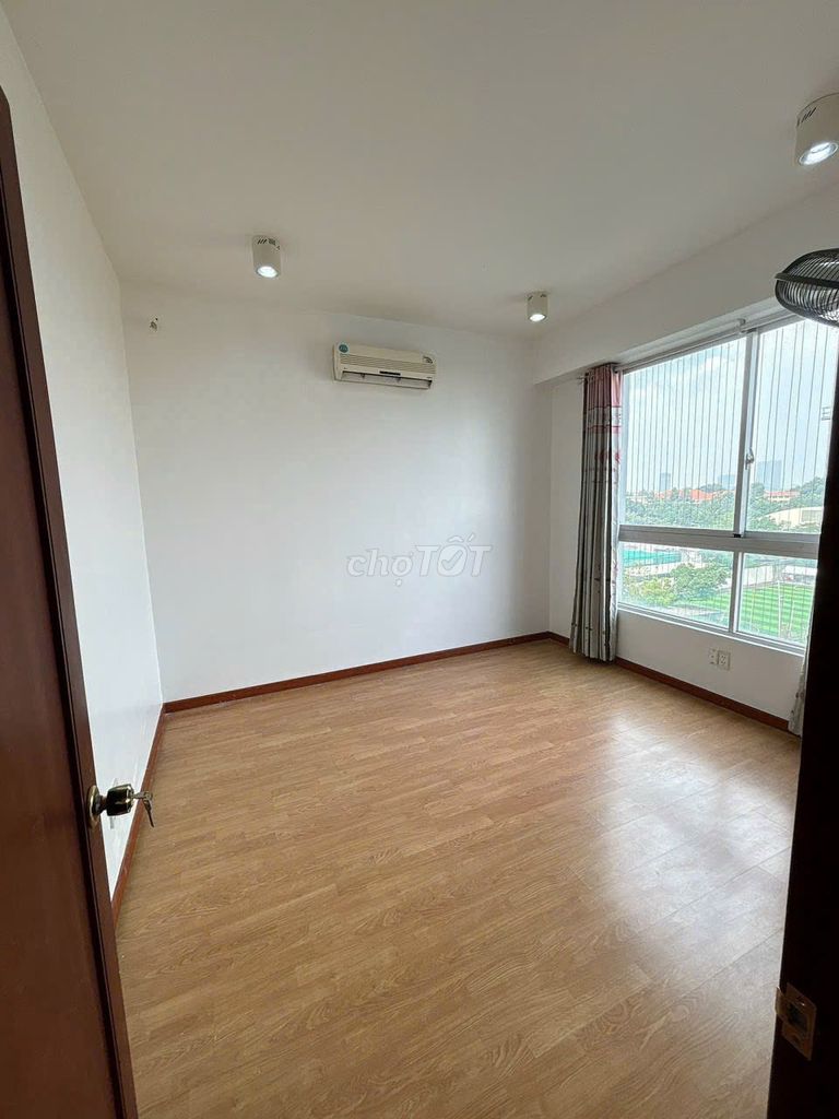 Фото 2: Сдается квартира 51 Chánh Hưng, р-н 8, 2 спальни
