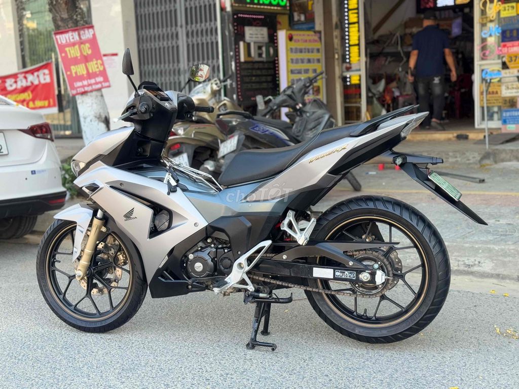 Фото 3: Winner V3, phanh ABS, khóa Smartkey, tất cả nguyên bản