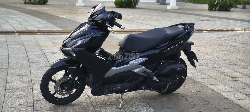 Фото 2: Honda Air Blade самая красивая версия, регистрация 2025, продажа и обмен