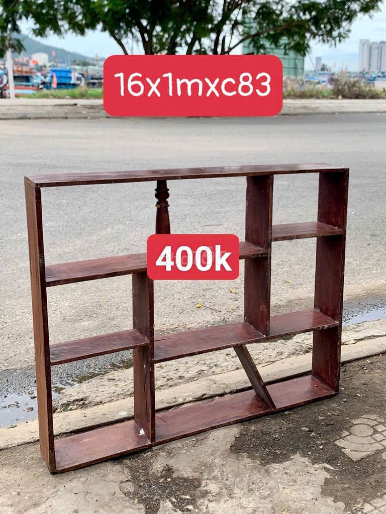 Декоративная полка из коричневого дерева 16x1x83