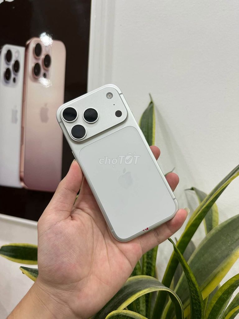 Apple iPhone 17 Pro 256GB Белый