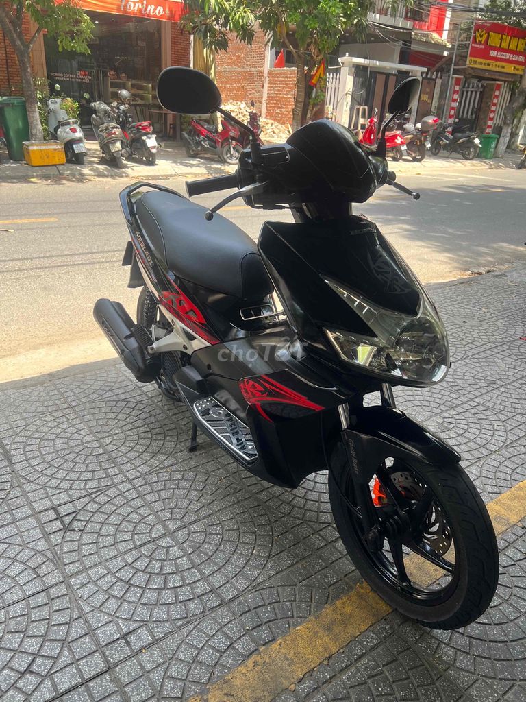 Продается Honda Air Blade, очень красивая